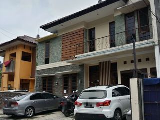 Lelang Kost Kostan Murah SHM 2 lantai strategis di Cipaku ll, Bandung