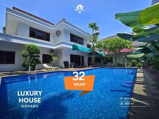 Dijual Rumah Lokasi Strategis, 5 menit ke MRT Cipete Rumah Asri,dengan Taman yg luas di area premium