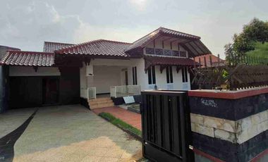 Dijual Rumah Bagus, Baru Renovasi di Pisangan, Ciputat