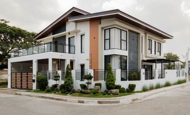5br house and lot with parking and balcony for SALE in Vista Verde Subdivision, Cavite,