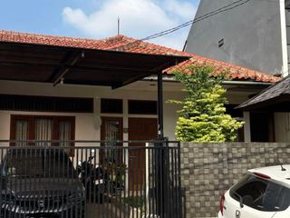 Dijual Rumah Modern Minimalis Fully Furnished di Ciputat Tangsel DL-18405