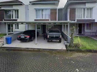 DISEWAKAN RUMAH CANTIK DAERAH GRAND KAWANUA, HARGA SANGAT MURAH
