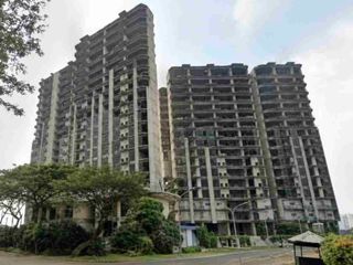 Dijual Gedung Perkantoran Setengah Jadi di Area Super Strategis Murah (Lel)