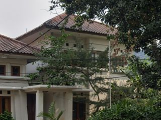 Rumah 2Lt di Kusuma Atmaja Menteng, Hanya 4 Menit ke Bundaran HI