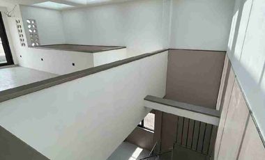dijual rumah mewah komplek KFT blok A