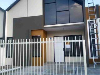 Rumah Ready Murah Dekat Surabaya