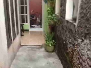 Di jual rumah rapih terawat siap isi lokasi jln sektor Ciledug Tangerang kota