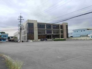 3 STOREY MIX USED BUILDING