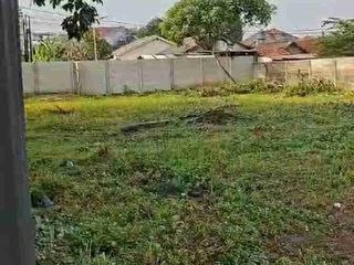 GUDANG DI CISAUK, JALAN LEWAT CONTAINER 40 FEET