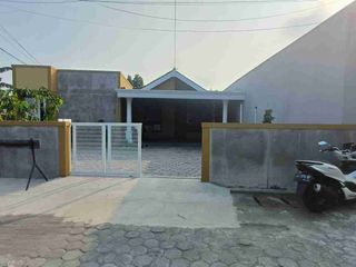 Rumah halaman luas area jl. kabupaten sleman