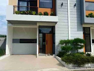 Rumah Baru 2 Lantai Dalam Cluster Griya Alexandria, Jati Melati, Pondok Gede