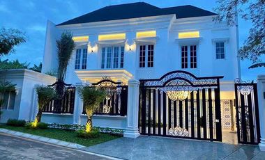 Rumah Brand New Pondok Indah , Luxurious White House Pondok Indah