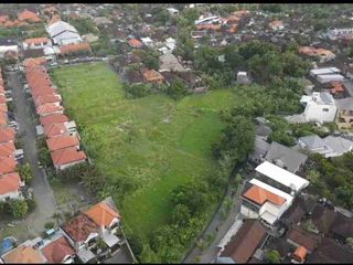 TANAH KOMERSIAL DEKAT SEMINYAK DI JALAN TANGKUBAN PERAHU KEROBOKAN KELOD KUTA UTARA