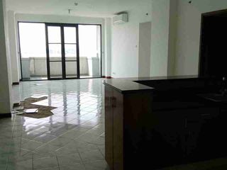 Dijual segera Apartemen Amartapura Tower B lantai 16 . View city