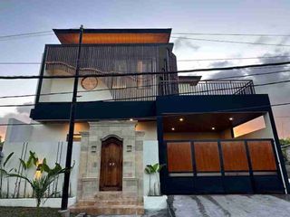 Rumah Mewah area Batu Bulan