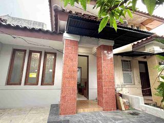 Dijual Rumah Siap Huni di Taman Parahyangan Lippo Karawaci