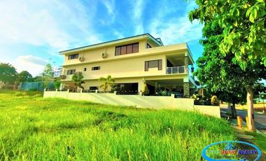 For Sale Luxury 6 Bedroom House in Talamban Cebu