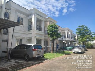 Dijual Murah Rumah 2 Lantai di Kompleks Rafflesia Tanjung Bunga