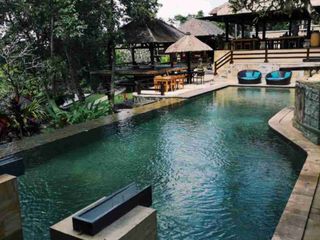 RESORT VILLA UBUD PULAU BALI