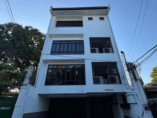 FOR SALE: Prime 4-Storey Office Building in Brooklyn, Cubao, Quezon City 48.5Million