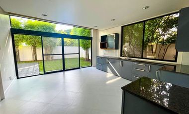 For Sale: Brand New House in Ayala Southvale Village - Sonera, Las Piñas City