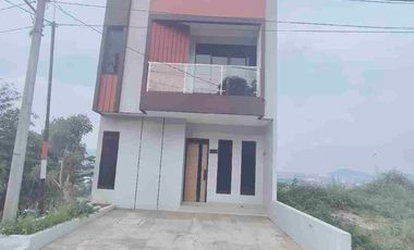Rumah cantik 2 lantai view bagus dkt KBP Kota Baru Parahyangan Tol Padalarang