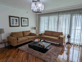 Newly Refurbished Amorsolo (Rockwell) 2BR unit for Lease