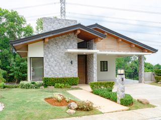 Brand New The Perch at Highland Park Sun Valley House and Lot