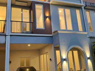 Dijual Rumah Town House Serenity 7