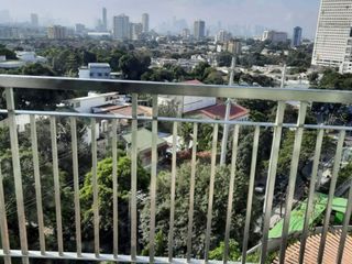Magnolia Residences 2br with parking slot with maidsroom and balcony