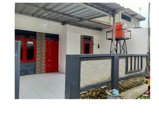 Disewakan Rumah di Triraksa 1, Hunian Berkualitas dengan Lingkungan yang Sejuk dan Tertata