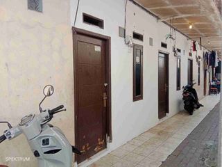 Kontrakan 7 pintu Lt 263 m2 strategis TANGERANG SELATAN Area Graha Raya