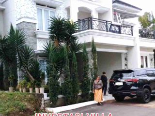 [FULL FURNISH] Villa Mewah 2 Lantai di Ratu Mansion Cipanas (Ada Ruang Karaoke & Kolam Anak)