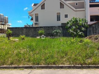Vacant Residential Lot For Sale in Maryville Subdivision Talamban - 221 sqm
