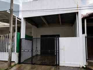 RUMAH USAHA 2,5 LANTAI TAMAN SEMANAN INDAH – DEKAT BANDARA & TOL, HARGA 1,5 M-AN"