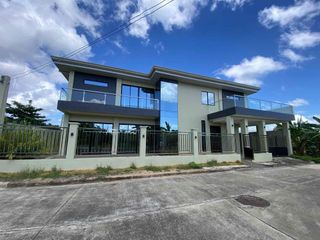 MODERN HOUSE AND LOT FOR SALE IN PACIFIC GRAND VILLAS 📣