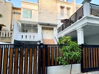 Dijual Rumah Di Perumahan Mediterania Ruby Garden Jakarta Selatan, 225m, All In