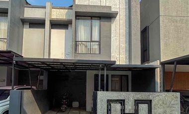 Graha Raya private Town House hanya 5 menit ke toll parogi