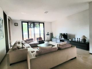 Dijual Rumah Rapih 2 Lantai Siap Huni Dalam Cluster Lokasi Strategis Dekat Stasiun Sudimara di Bintaro Tangsel Gb-11578