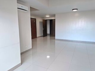 3 BEDROOM UNIT in ONE UPTOWN RESIDENCE - LAGUNA DE BAY VIEW