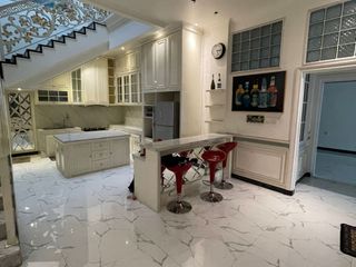 Jual Murah Rumah cantik Modern Classic  Di daerah Babakan Sari, Bandung