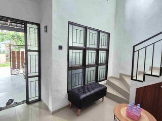 jual rumah 2 lantai blok paling depan perumahan GPA