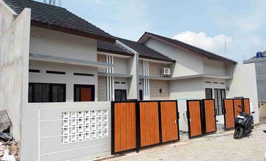 Rumah Cluster Dekat Joglo Ciledug Karang Tengah