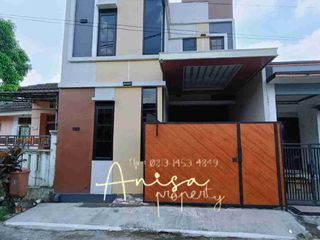 Rumah murah 2 lantai new renovasi