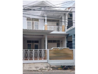 Rumah bagus 2 lantai di sektor 4 bintaro jaya