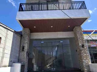 DIJUAL / DISEWAKAN RUKO 5 LANTAI VIEW GWK DAN PANTAI KUTA