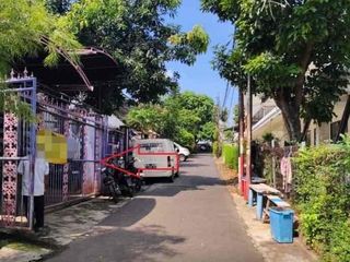 Dijual Cepat Rumah Di Jalan Delman Elok III Kota Jakarta Selatan, 266m, All In!