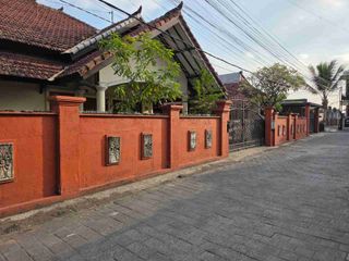 Lokasi Strategis dekat akses Toll, 2 Unit Rumah area Pemogan Denpasar Selatan
