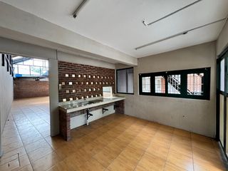 Disewakan rumah cafe Jalan Sei putih ukuran 412m2 cocok untuk cafe