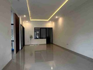 Jual Rumah Siap Huni
Griya Loka 1.5